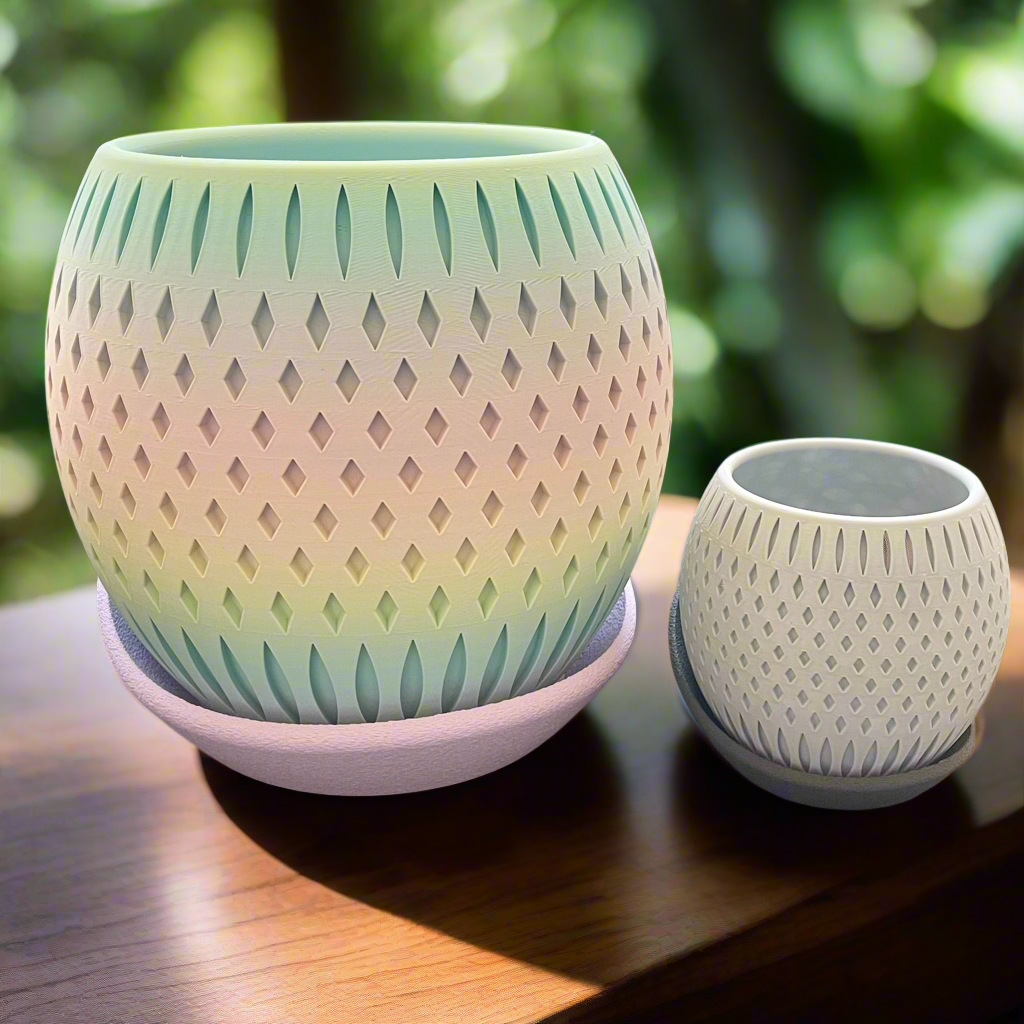 DiamondAura Two-Tone Planter with High-Low Drip Tray