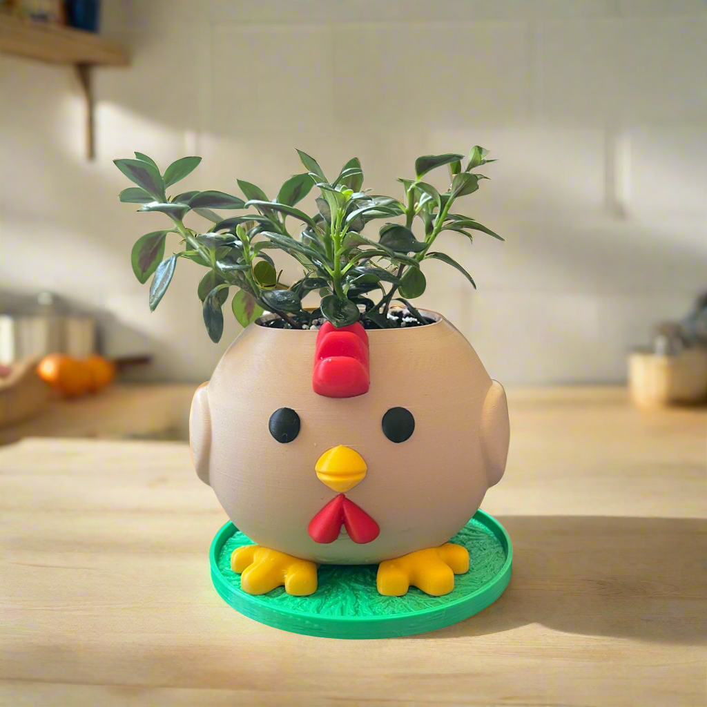 Rooster Planter with Drip Tray