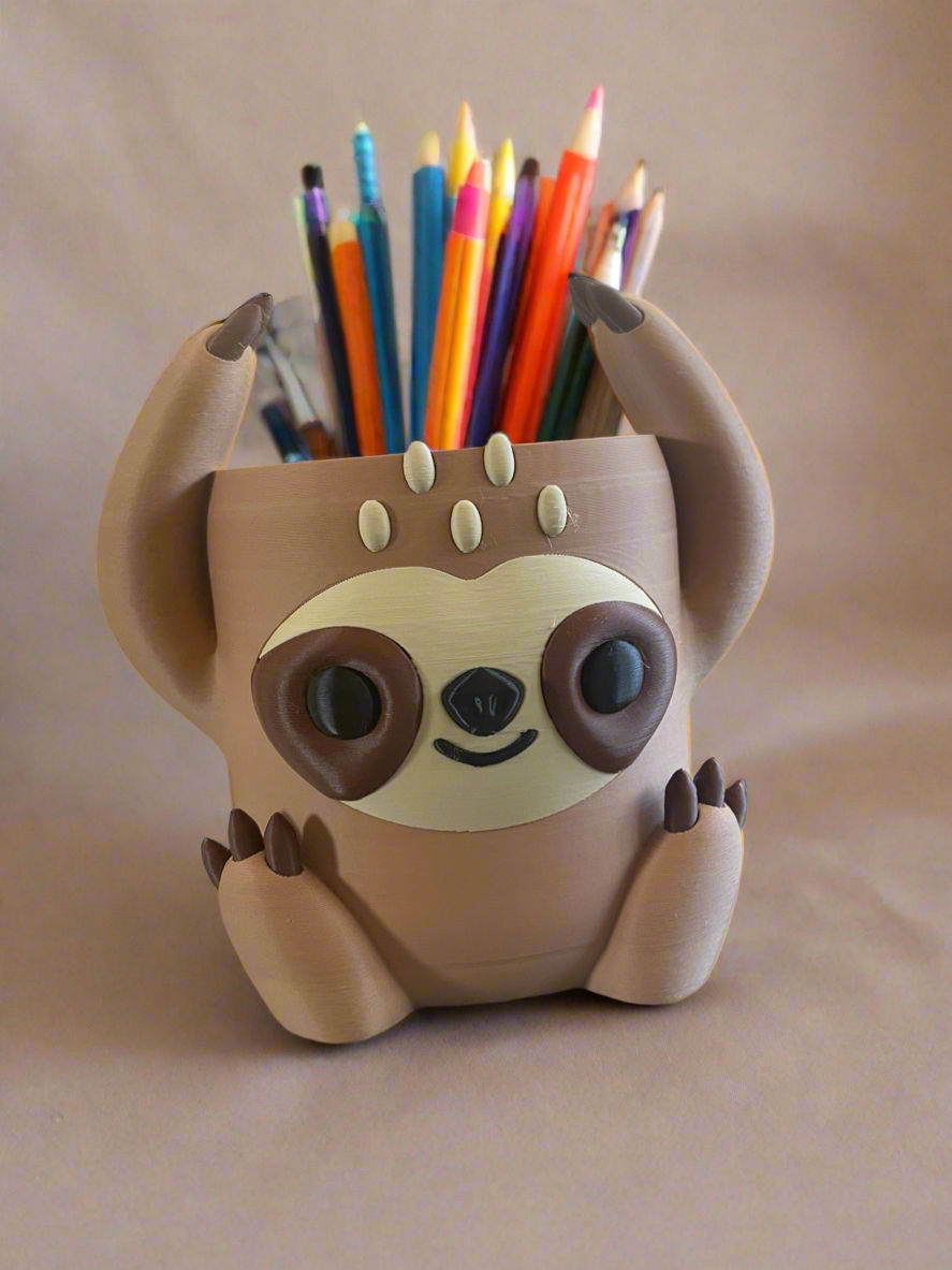 Sloth Hangout Pen Holder