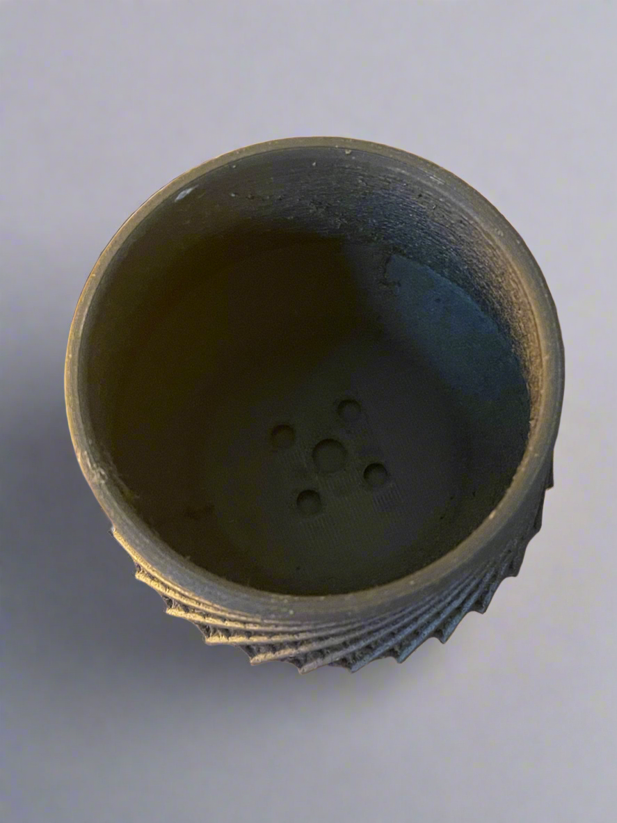 Karo Planter with Drip Tray