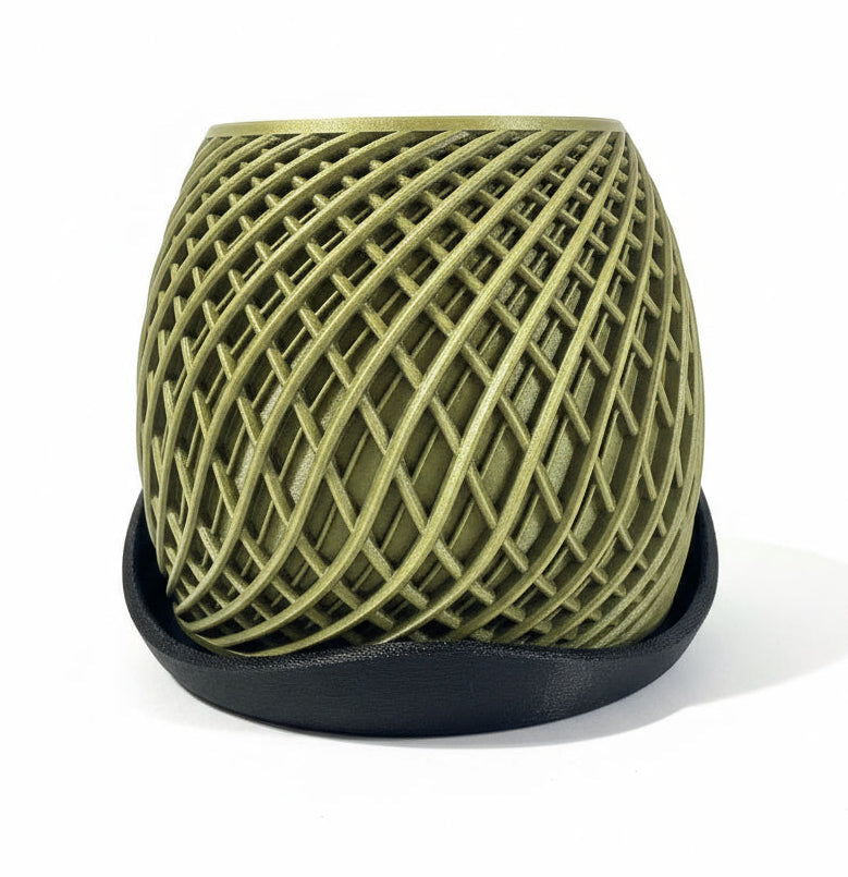 Stride Line Planter with High-Low Drip Tray