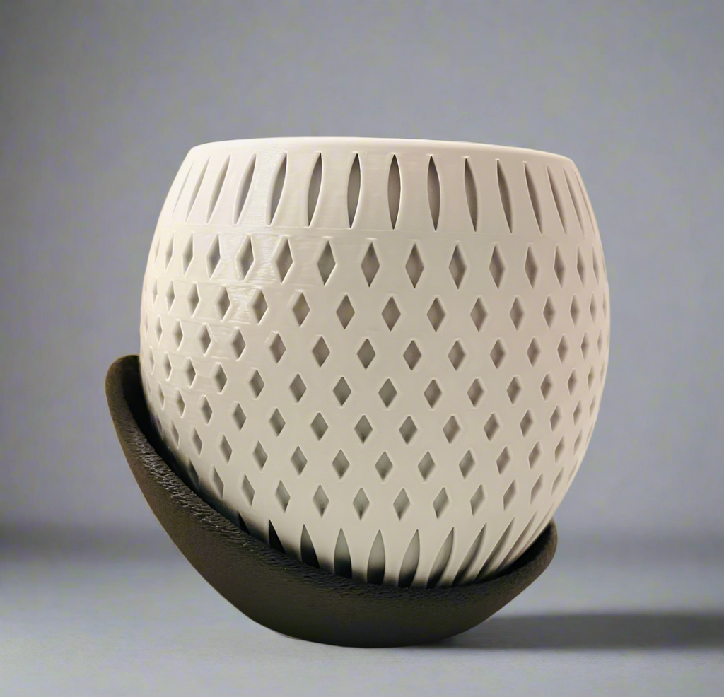 DiamondAura Two-Tone Planter with High-Low Drip Tray
