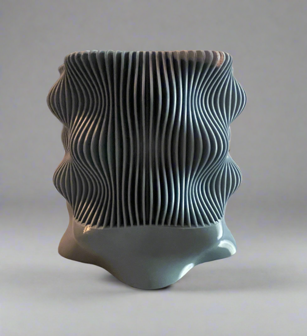 Unda Self Watering Planter