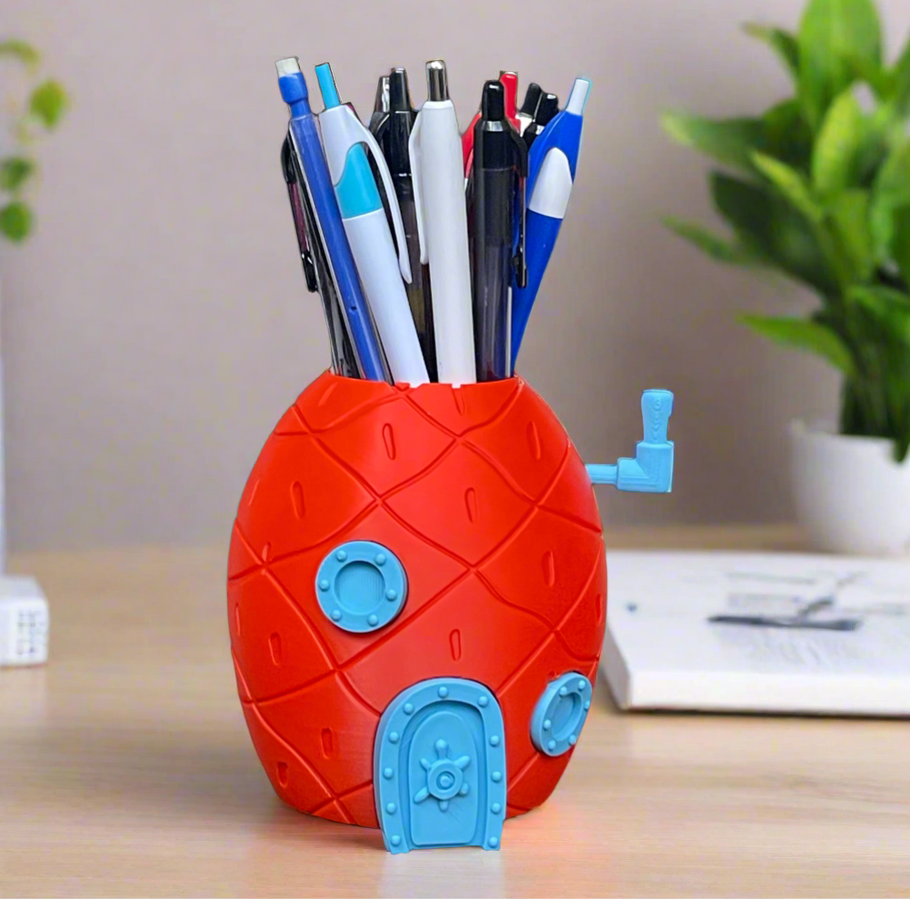 Pineapple Desktop Pen Holder